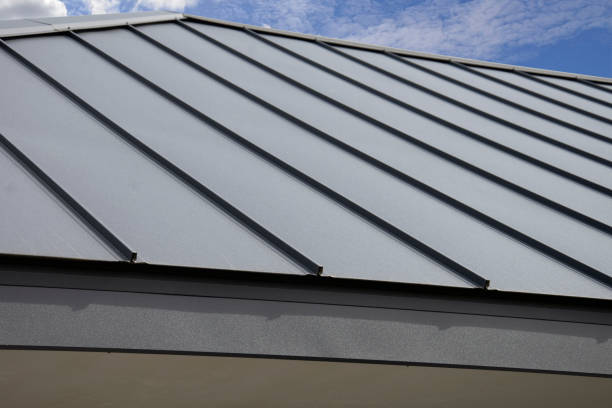 Best Solar Panel Roofing Installation  in West Milwaukee, WI